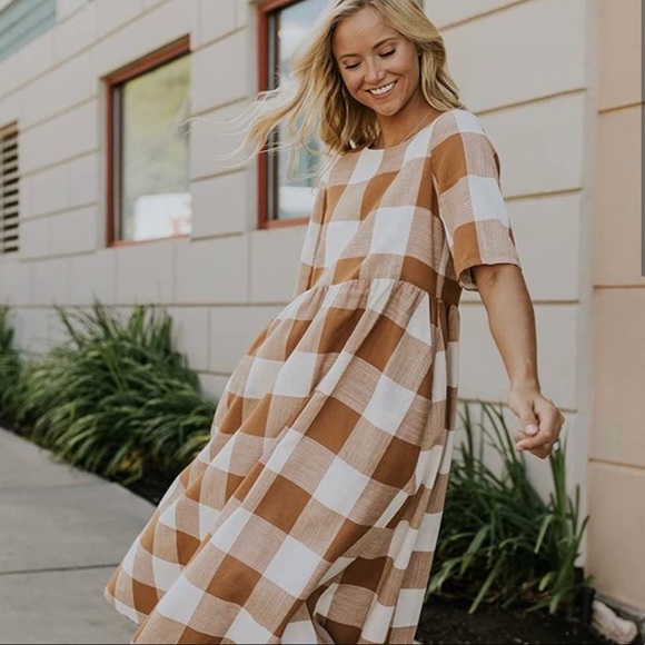 Dresses & Skirts - Buffalo plaid dress